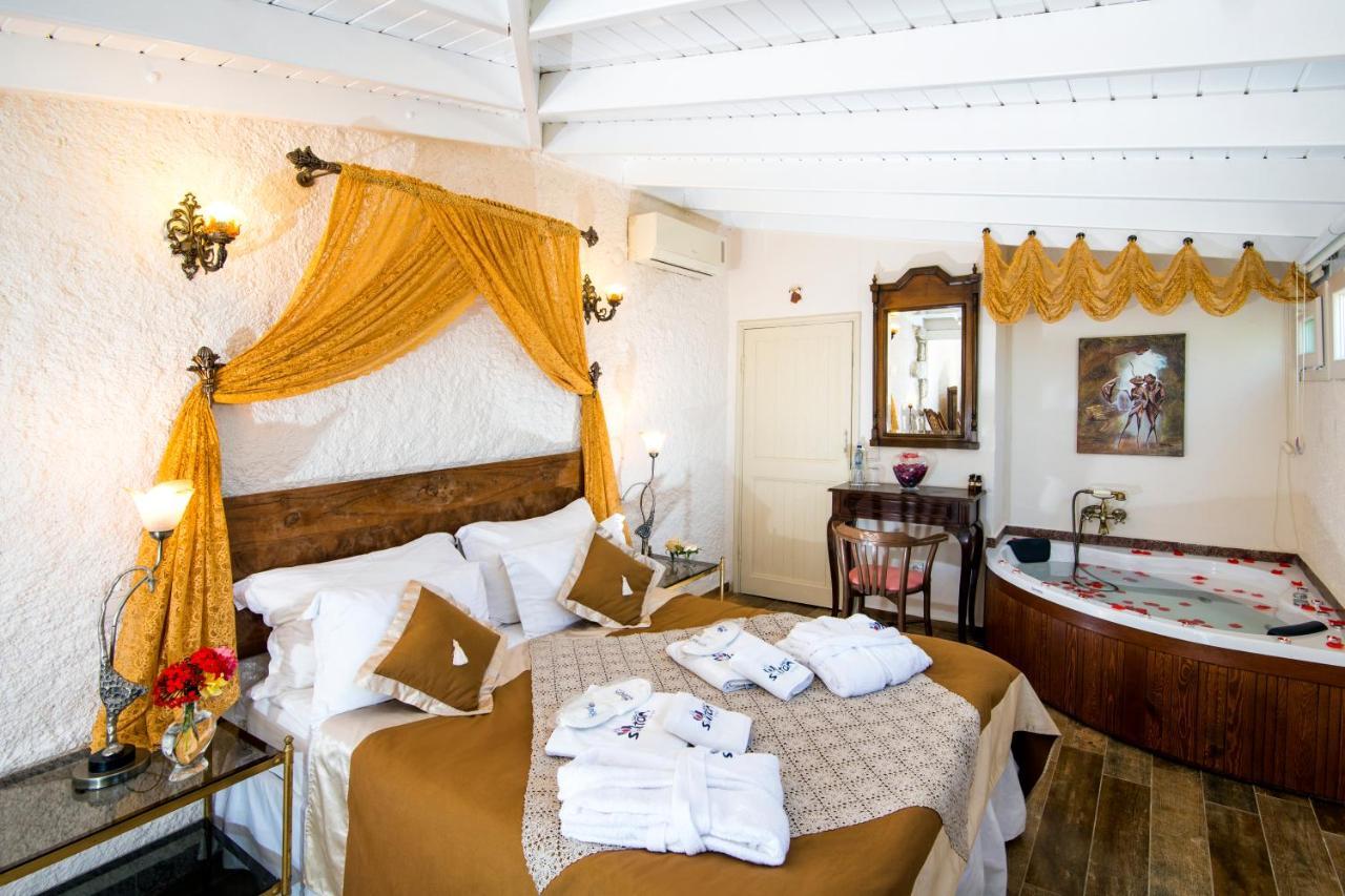 Alacati Sultan Konak Butik Otel ℳℛ Luxury Concept Zewnętrze zdjęcie